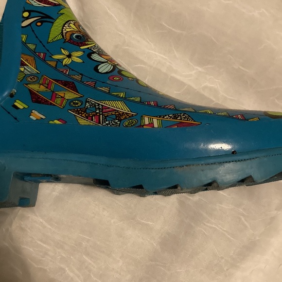Sakroots short (ankle height) rain boots - Picture 7 of 12